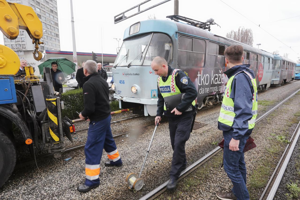 Zagreb: Na Držićevoj se sudarila dva tramvaja