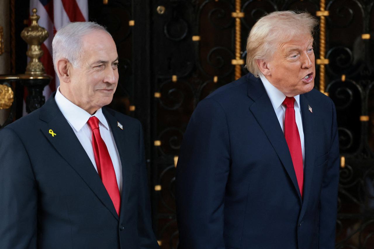 U.S. President Trump meets Israeli PM Netanyahu at Trump’s Mar-a-Lago club, in Palm Beach