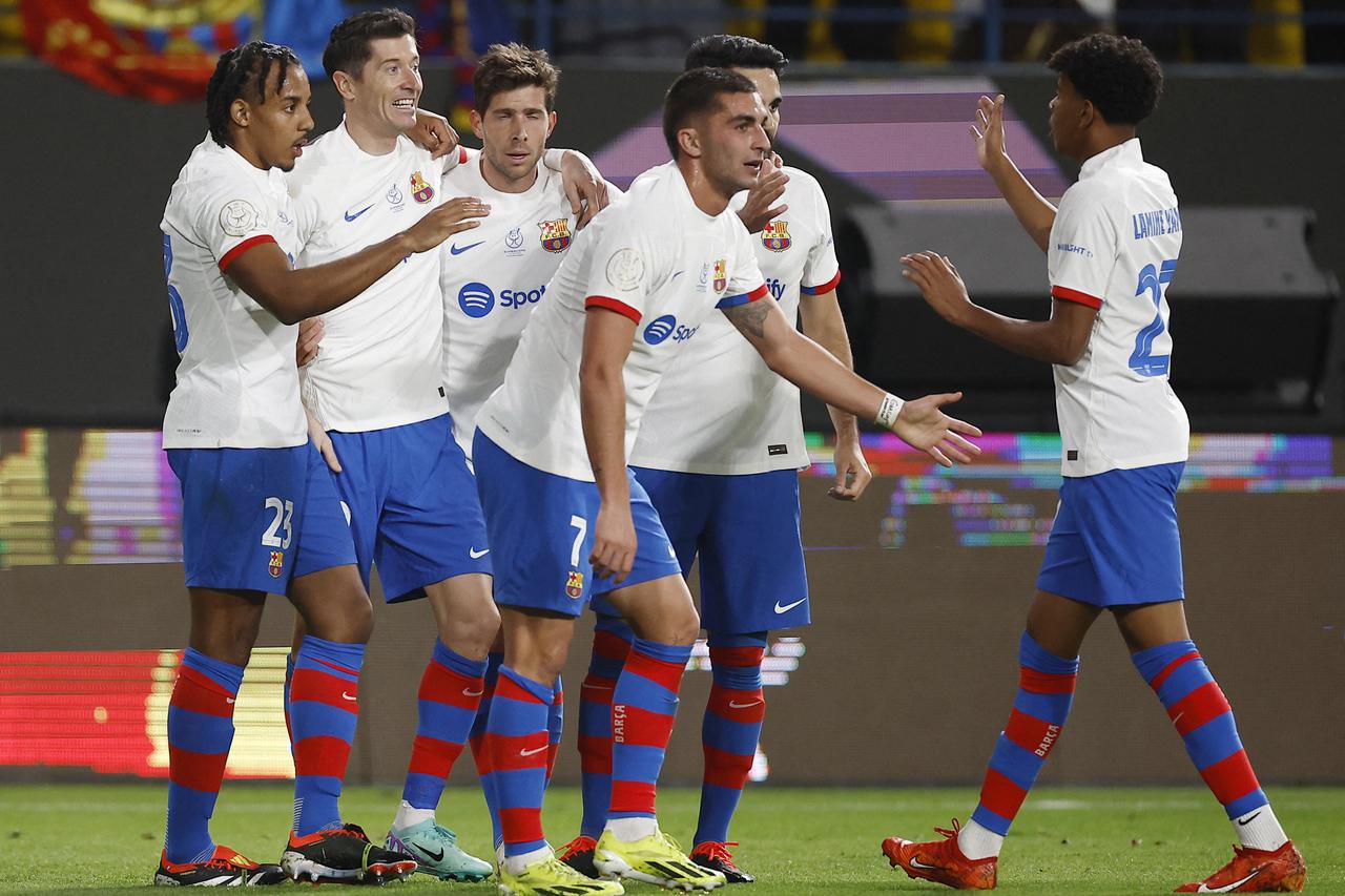 Spanish Super Cup - Semi Final - FC Barcelona v Osasuna