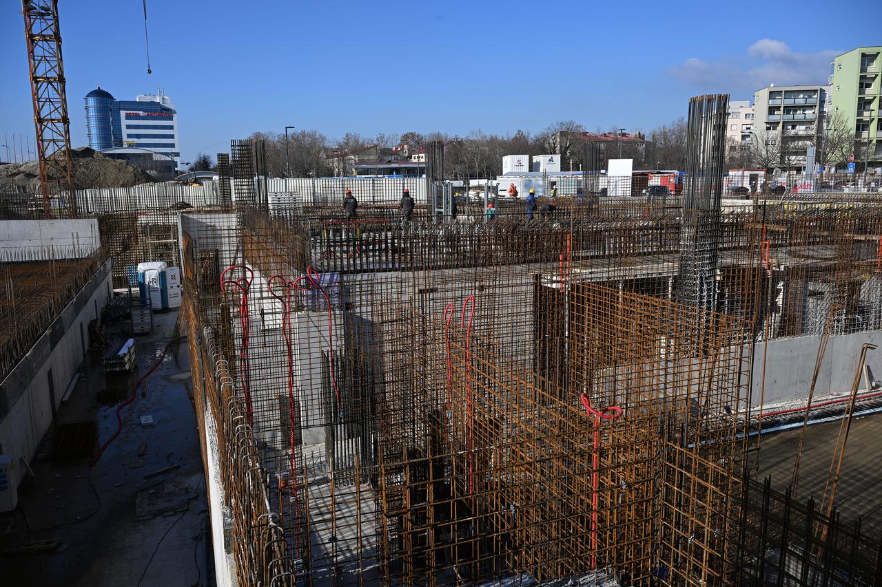 Zagreb: Gradonačelnik Tomašević sa suradnicima obilježio početak gradnje dječjeg vrtića u naselju Borovje