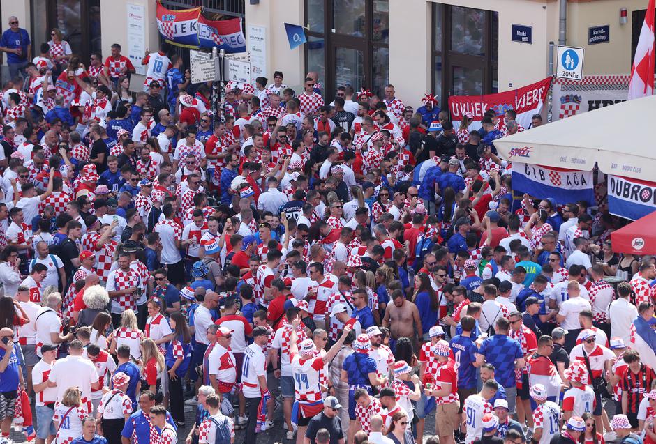 Leipzig: Pogled iz zraka na navijačku atmosferu