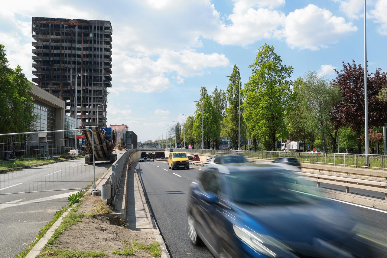 Zagreb: Nakon pet mjeseci u promet pušten podvožnjak kod Vjesnika