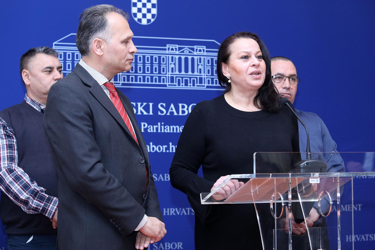 Zagreb: Zbog nasilja nas Suzanom Krčmar Veljko Kajtazi izbačen iz Saveza Roma, arhiva