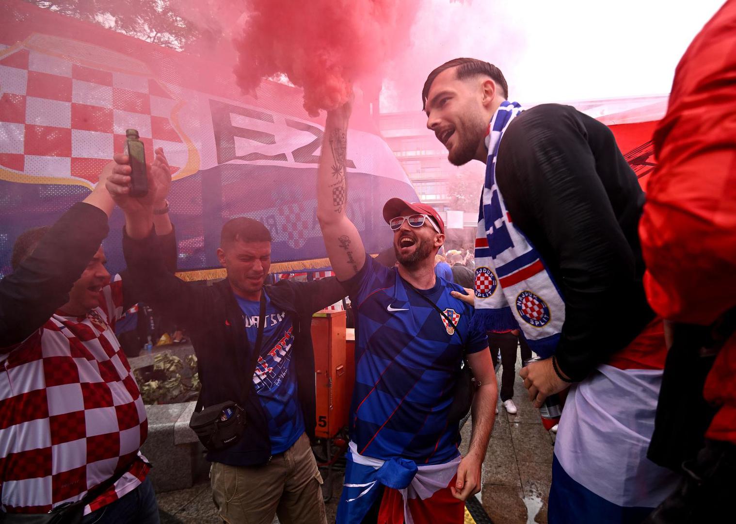 15.06.2024., Berlin, Njemacka - Navijaci u gradu prije prve utakmice na europskom prvenstvu, spanjolska hrvatska.  Photo: Marko Lukunic/PIXSELL