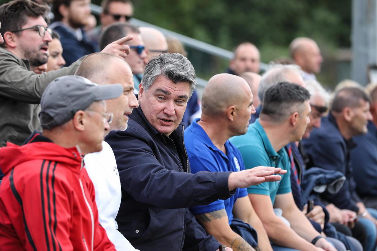 Zagreb: Predsjednik Milanović na ragbi utakmici između Zagreba i Sinja