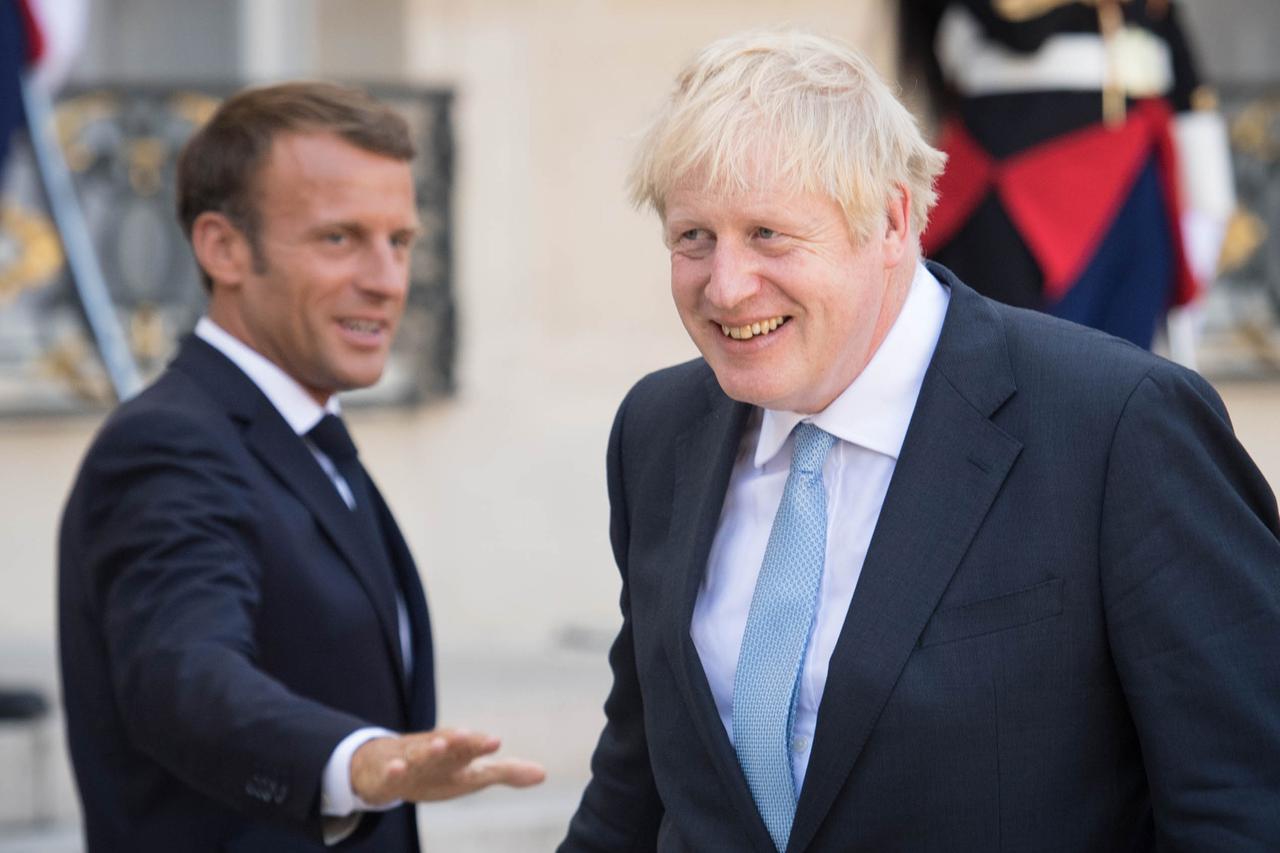 Boris Johnson i Emmanuel Macron