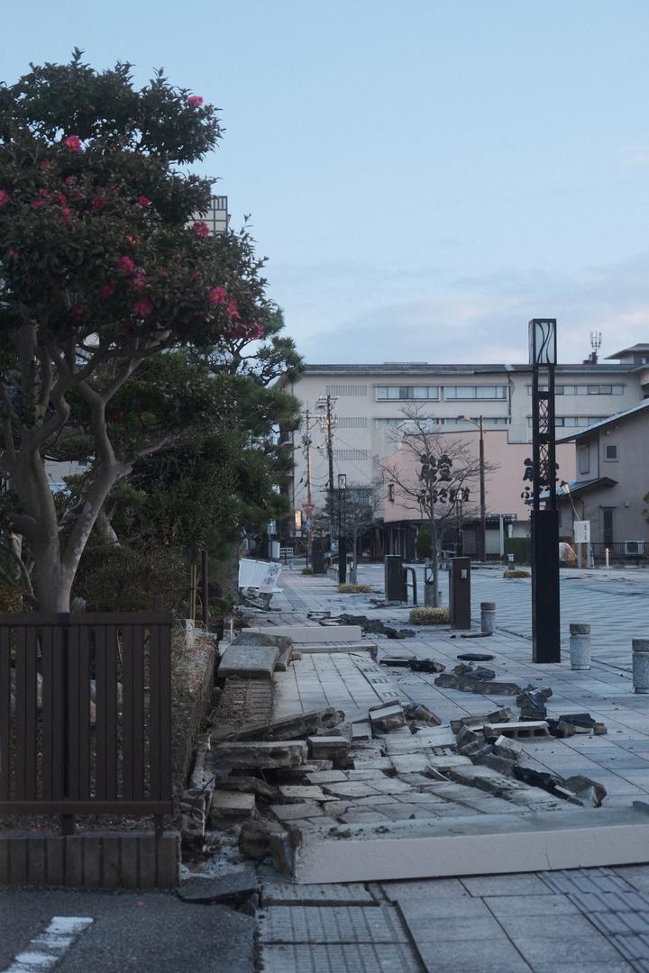 A view of damage to a sidewalk following an earthquake, in Nanao, Ishikawa prefecture, Japan January 2, 2024 in this picture obtained from social media.  instagram@hiro_coffee_outdoor/via REUTERS  THIS IMAGE HAS BEEN SUPPLIED BY A THIRD PARTY. MANDATORY CREDIT. NO RESALES. NO ARCHIVES. Photo: INSTAGRAM@HIRO_COFFEE_OUTDOOR/REUTERS