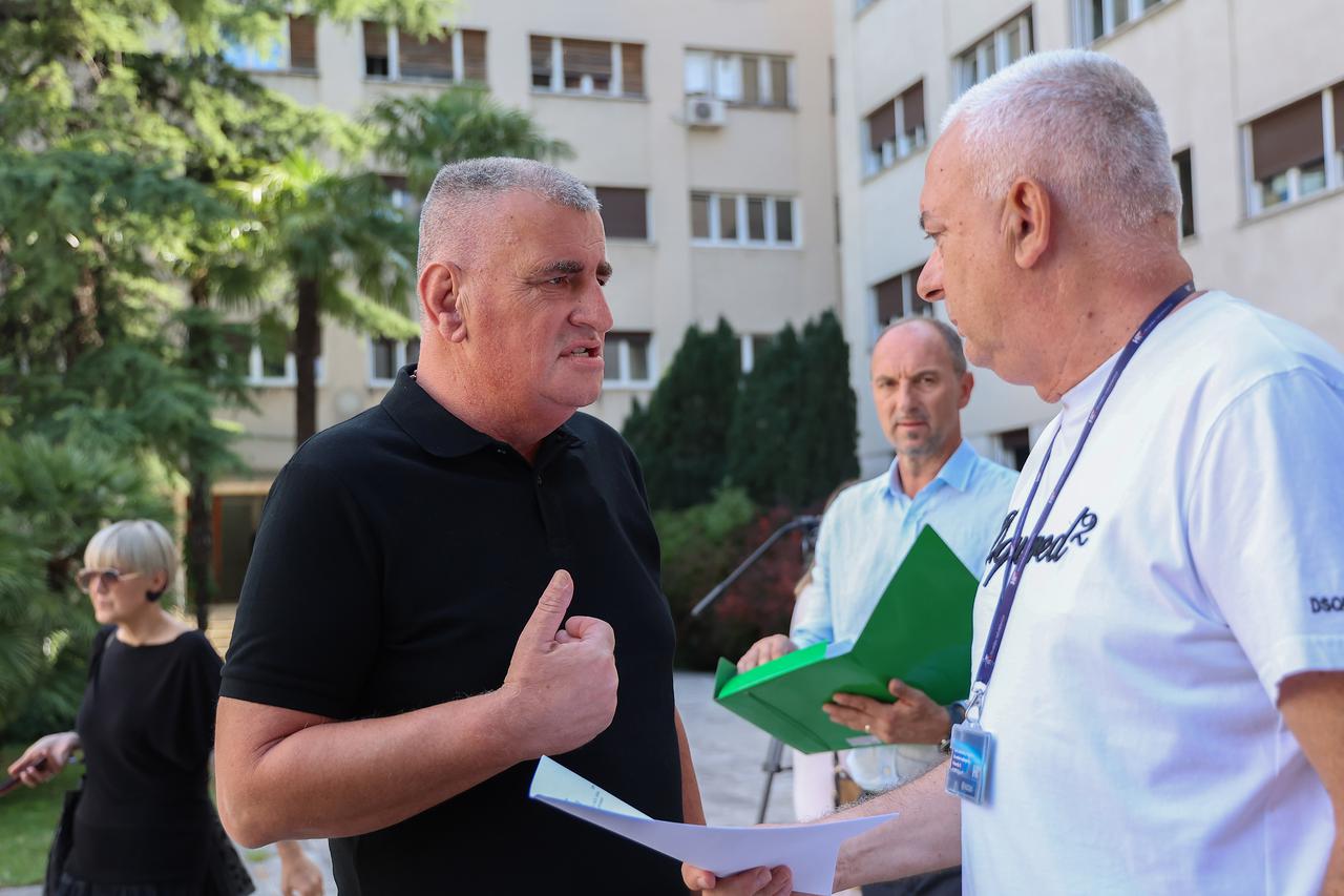 Split: Miro Bulj o Vladinoj uredbi o naknadi za odlaganje otpada