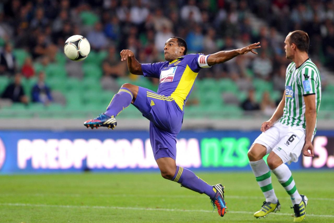 '11.08.2012., SRC Stozice, Ljubljana, Slovenija - Slovenska Prva liga, NK Olimpija - NK Maribor. Marcos Tavares. Photo: Slavko Midzor/PIXSELL'