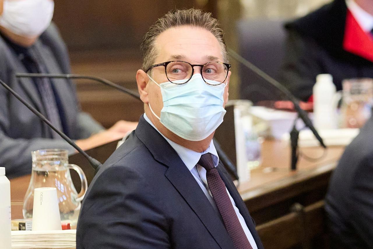 Trial against Heinz Christian Strache for corruption begins in Vienna