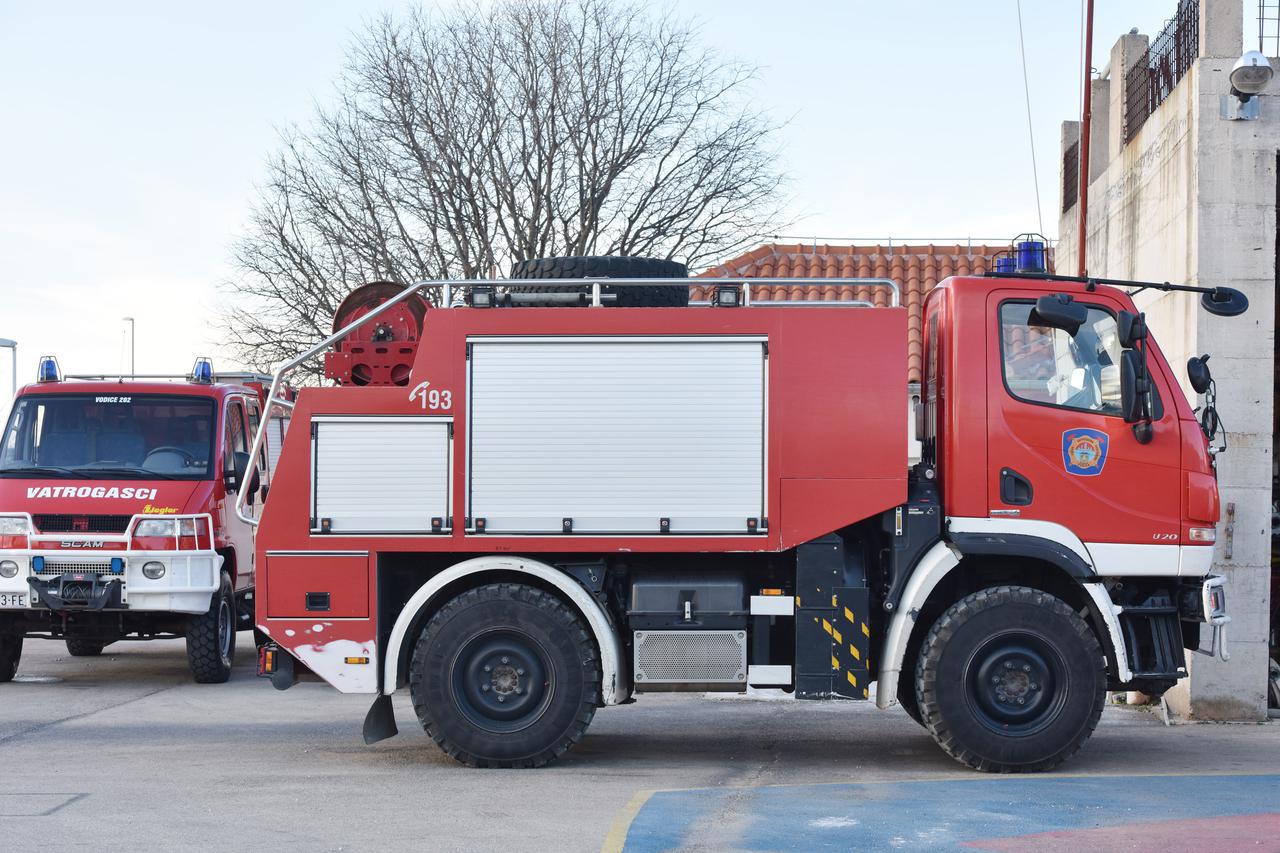 Vatrogasna vozila i oprema DVD-a Vodice