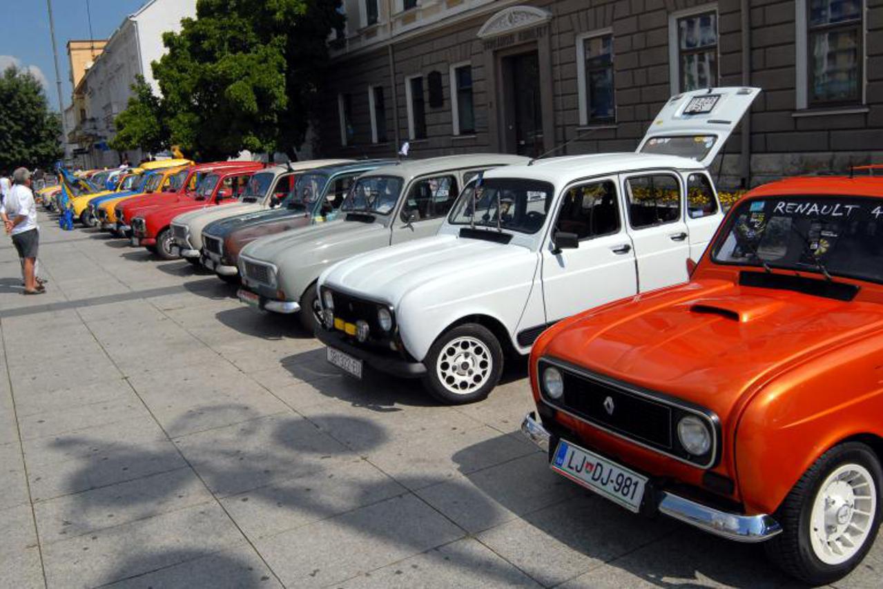 renault (1)