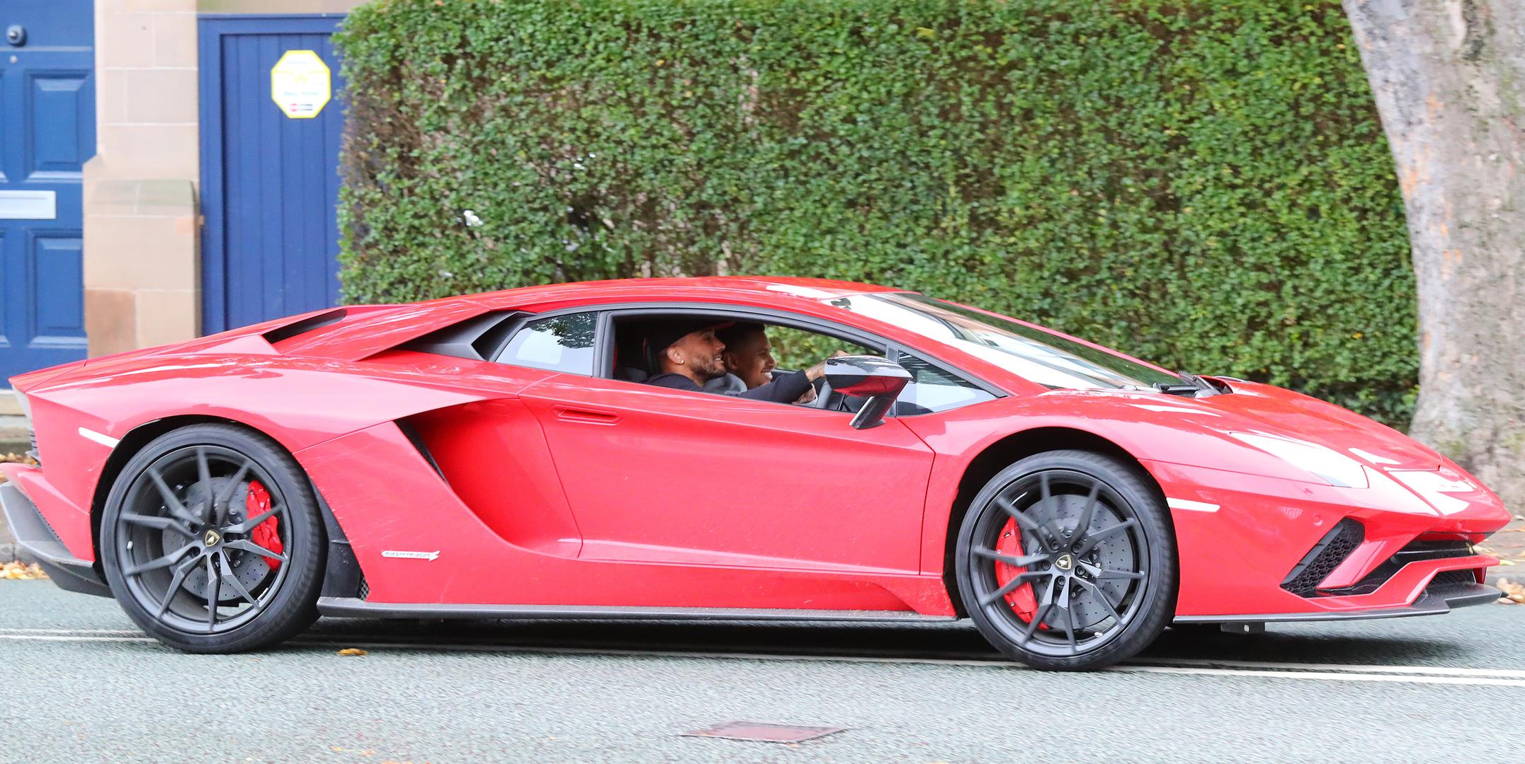 Sergio Aguero - Lamborghini Aventador - 2.2 milijuna kuna