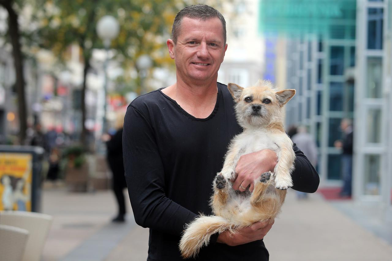 Dion Leonard i pas Gobi