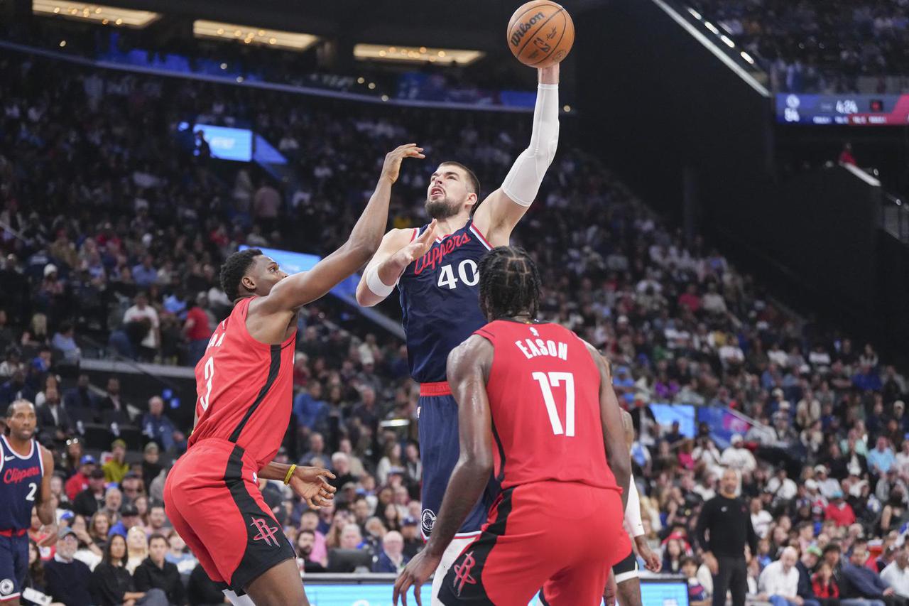 NBA: Houston Rockets at Los Angeles Clippers