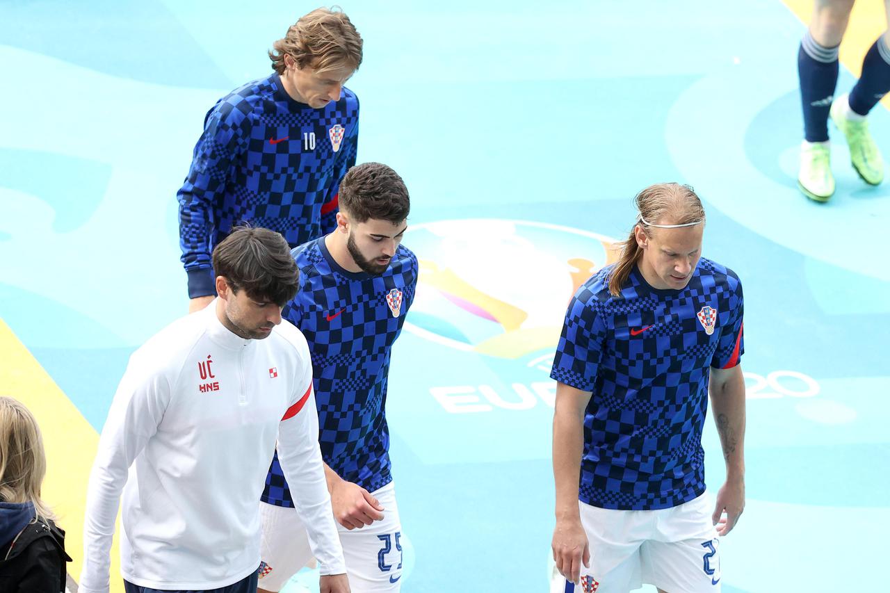 Glasgow: Zagrijavanje igrača prije početka utakmice Hrvatska - Škotska na EP