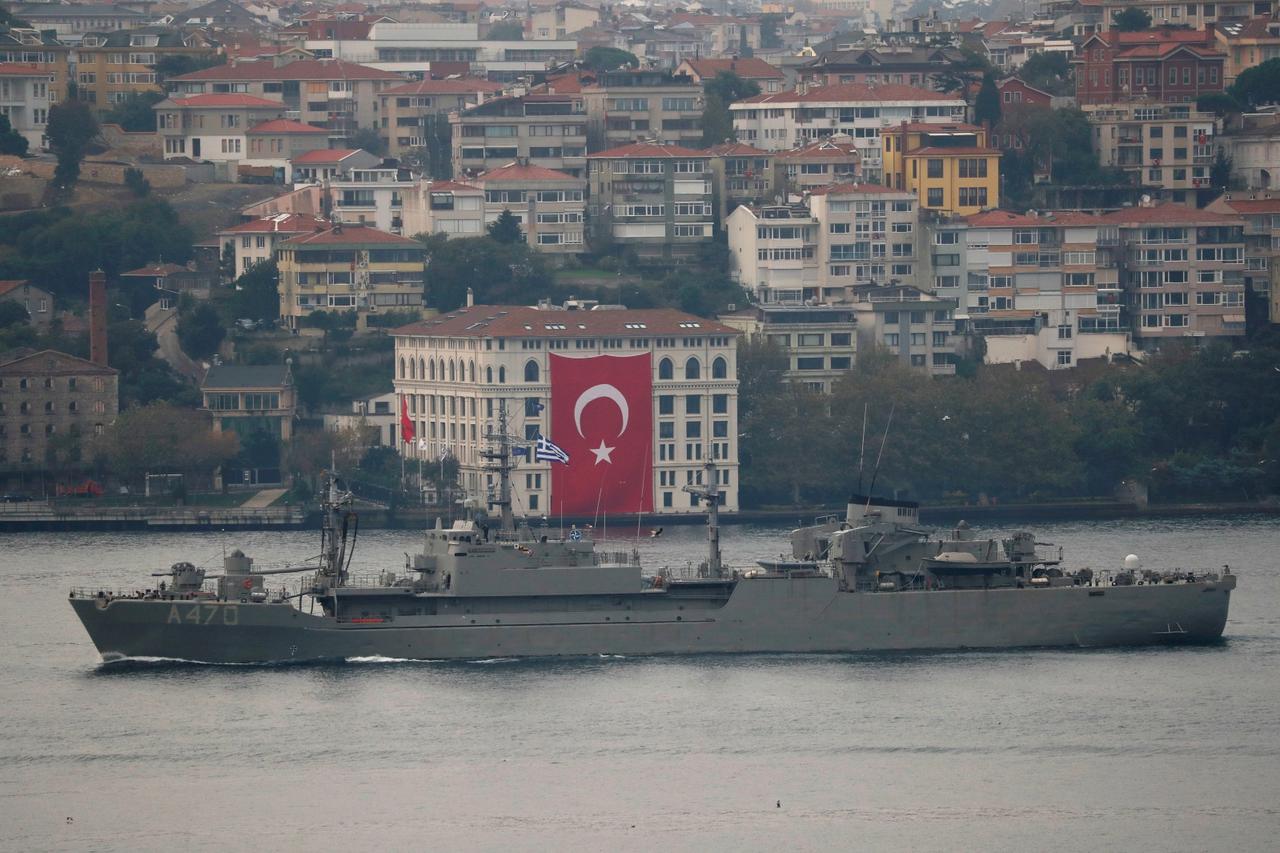 Hellenic Navy general support ship Aliakmon sails in Istanbul's Bosphorus