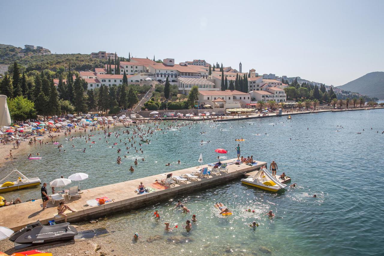 Reportaža iz Neuma o gradnji Pelješkog mosta