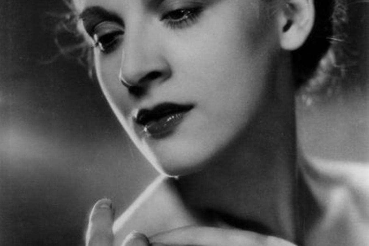 Mia Čorak Slavenska