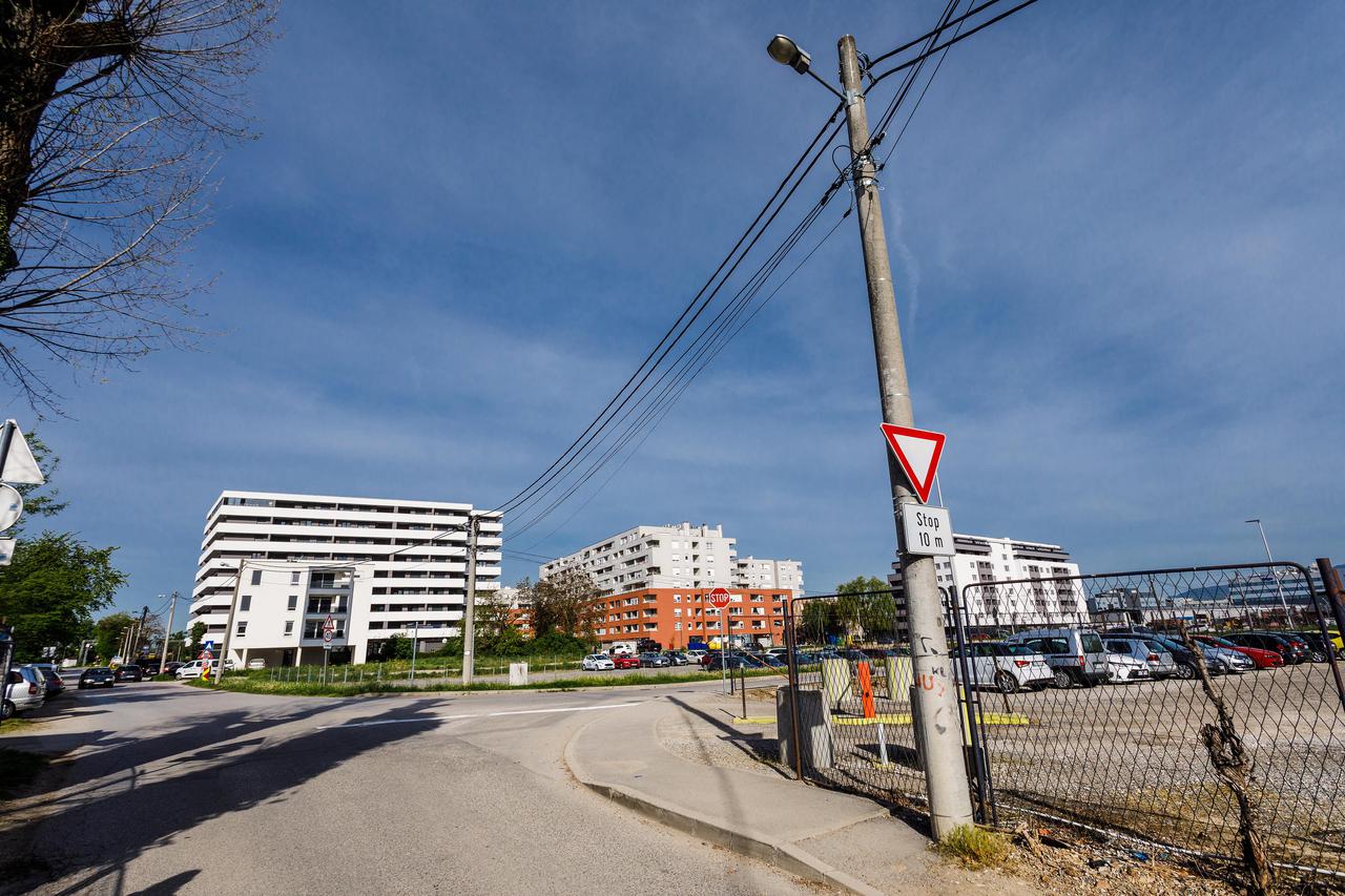 Zagreb: Reportaža o gradnji u Svetoj Klari