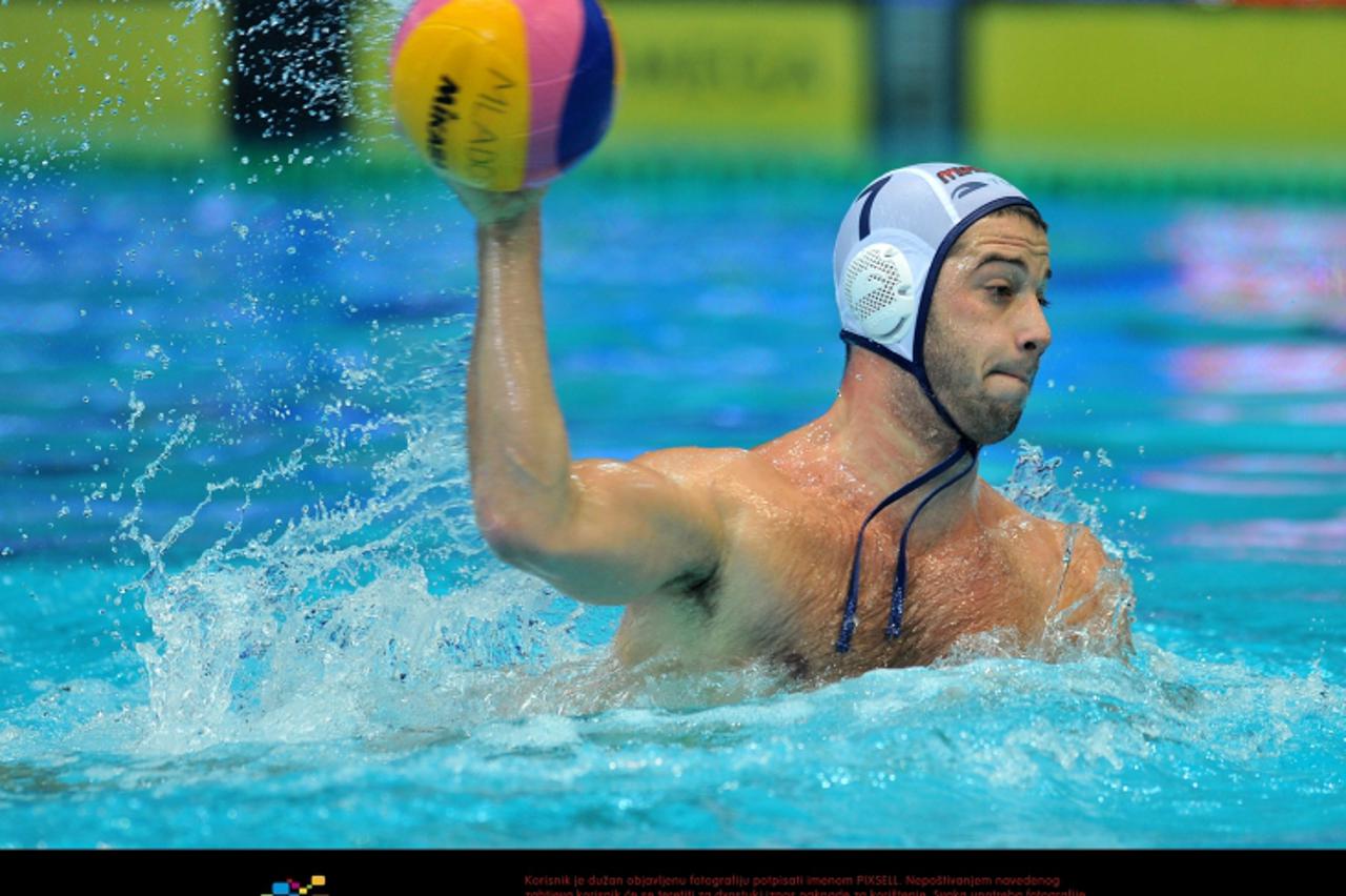 '14.11.2010.,bazen na Mladosti, Zagreb - 1. kolo vaterpolske Eurolige, Mladost - Partizan.Vanja Udovicic. Photo: Antonio Bronic/PIXSELL'