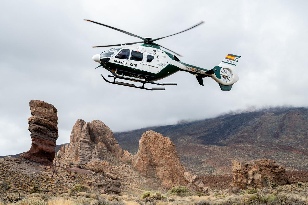 Hiking group in Tenerife in distress