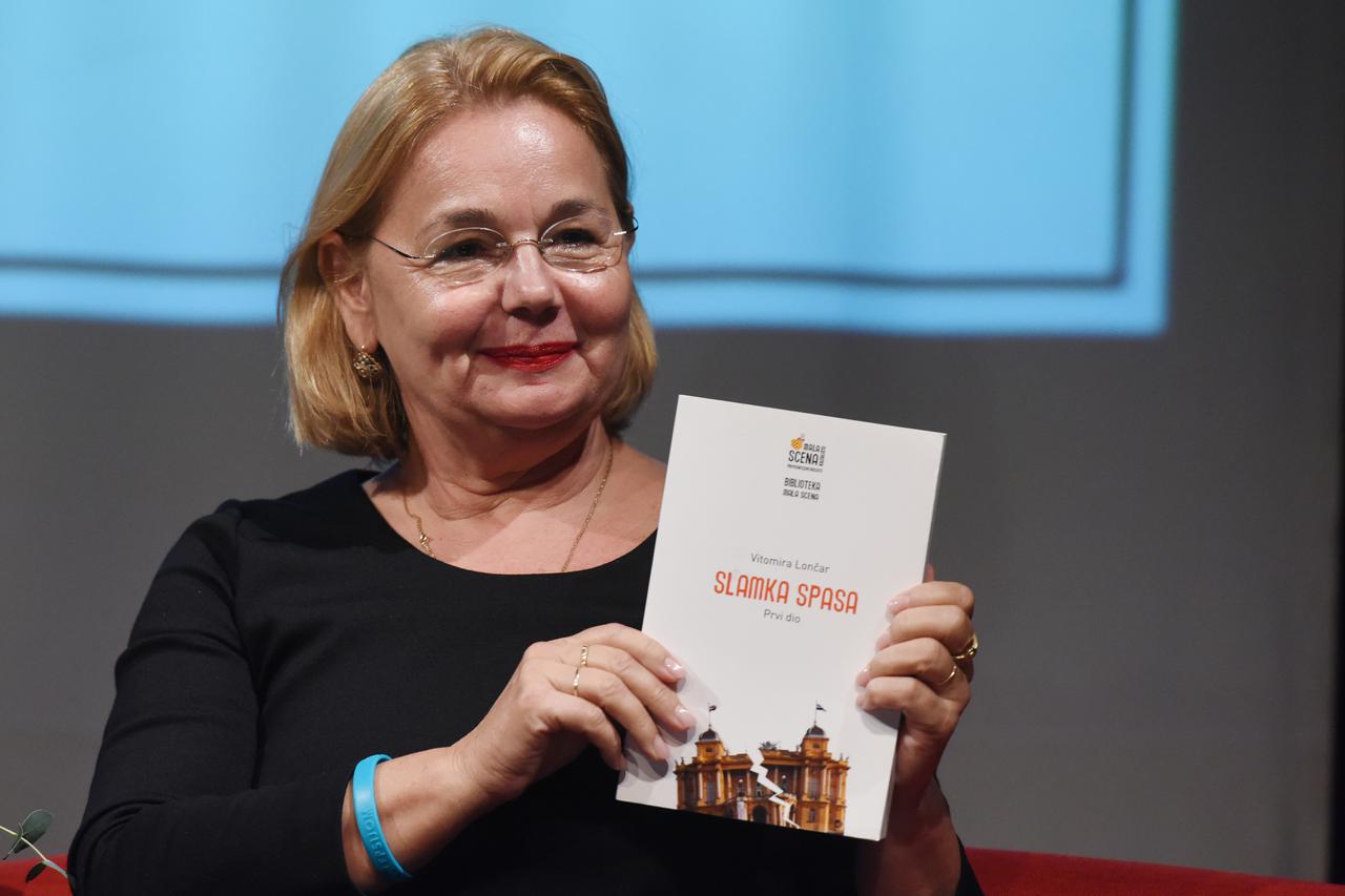 29.09.2016., Zagreb - Vitomira Loncar u Maloj sceni promovirala je posljednje izdanje knjige Slamka spasa te se oprostila od kulturne javnosti uoci odlaska u Kinu. Photo: Davor Visnjic/PIXSELL