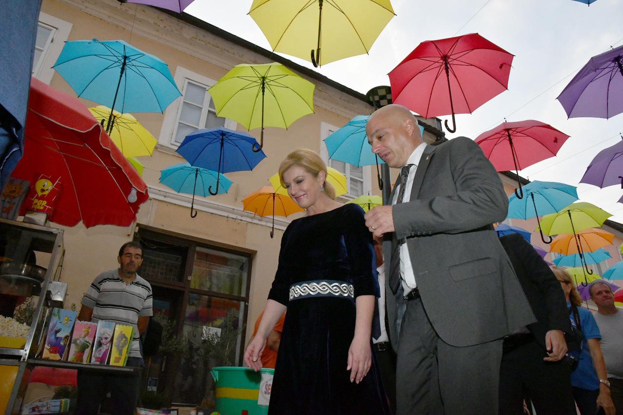 Predsjednica Grabar-Kitarović na završnoj večeri Aurea Festa u Požegi