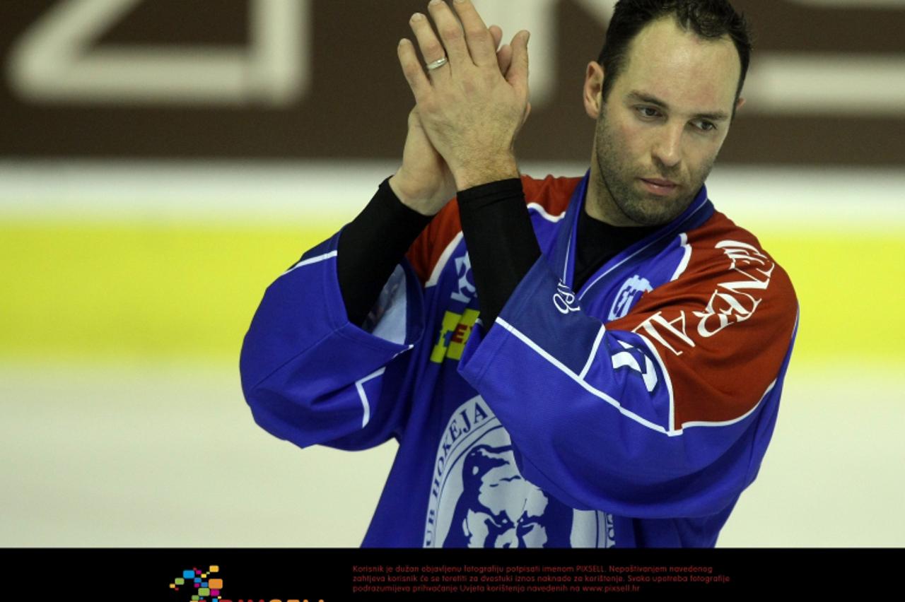 \'28.10.2011., Ledena dvorana Doma sportova, Zagreb - EBEL liga, 16. kolo, KHL Medvescak Zagreb - UPC Vienna Capitals. Joel Prpic. Photo: Sanjin Strukic/PIXSELL\'