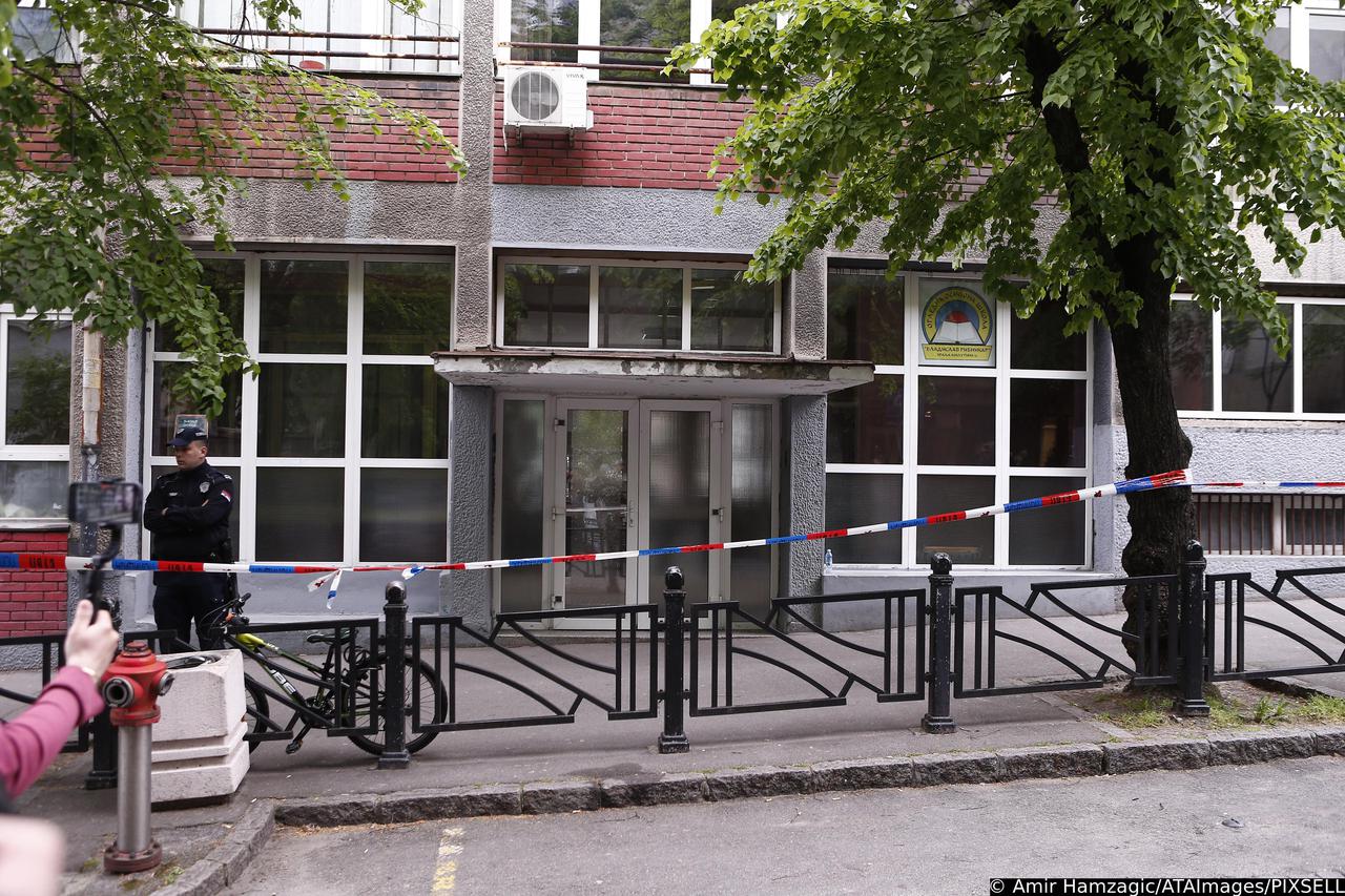 Beograd: Škola "Vladislav Ribnikar" mjesto nezapamćene tragedije 