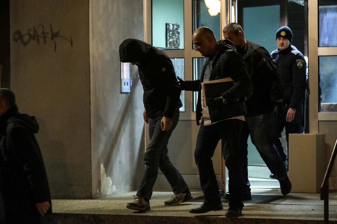 Privođenje 30-godišnjaka za kojeg policija sumnja da ima saznanja o smrti maloljetnice na zagrebačkom Sopotu
