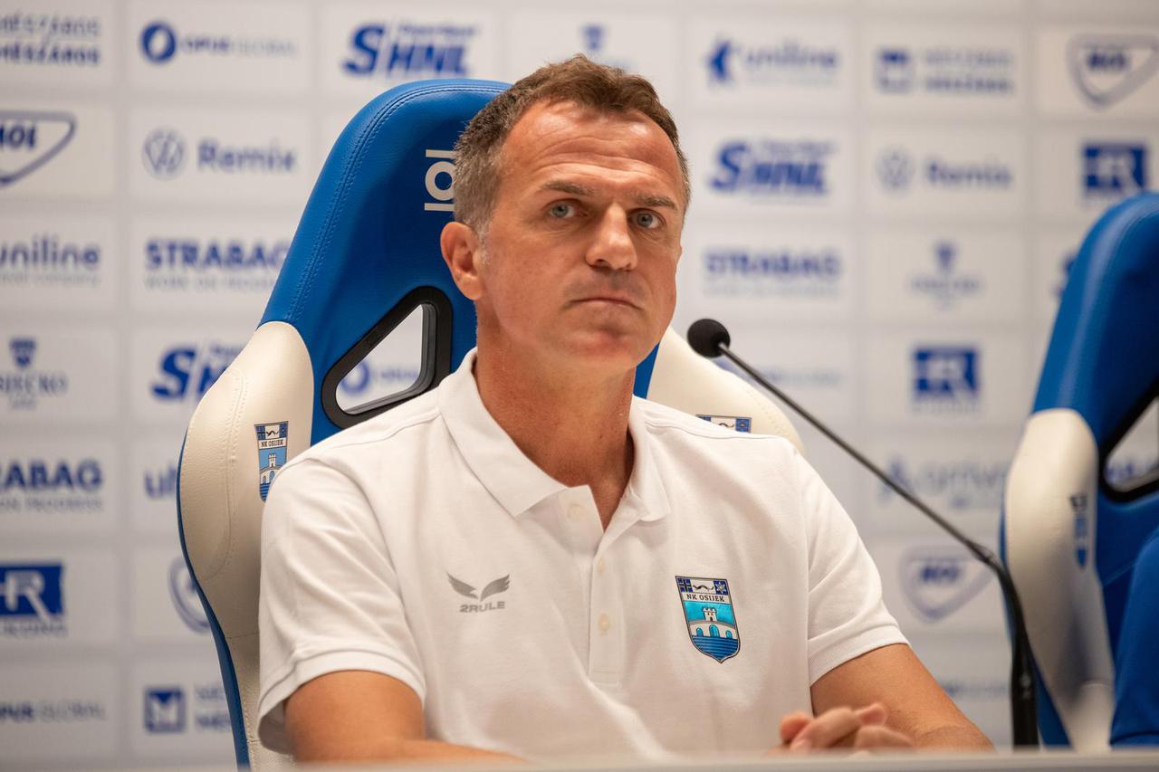 Osijek: Konferencija za medije NK Osijeka uoči drugog pretkola UEFA Konferencijske lige