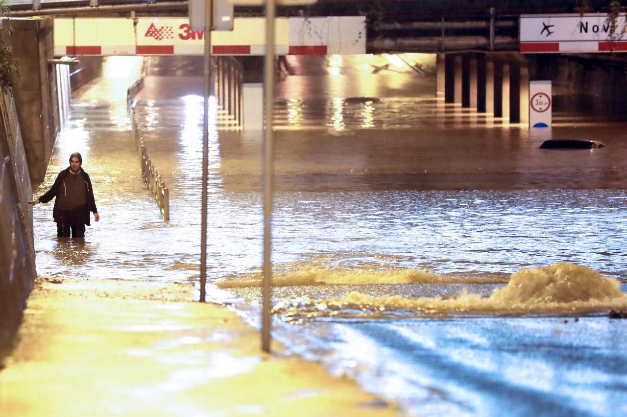 Jaka kiša poplavila Zagreb