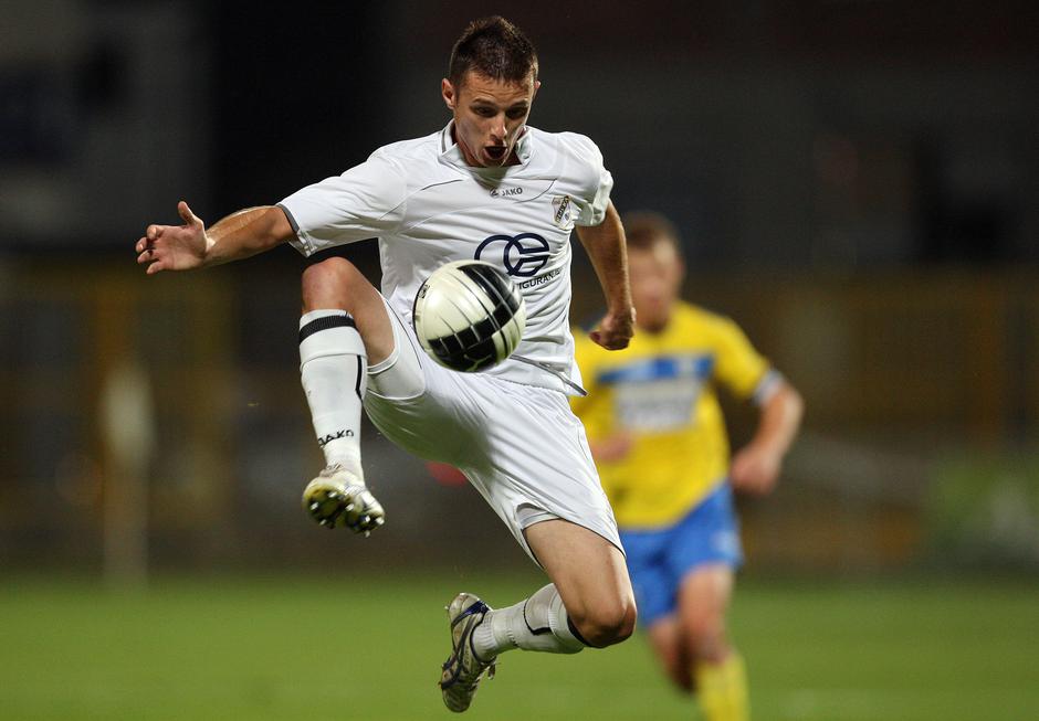 Zapreši?: 1. HNL, 8. kolo, NK Inter Zapreši? - NK Rijeka