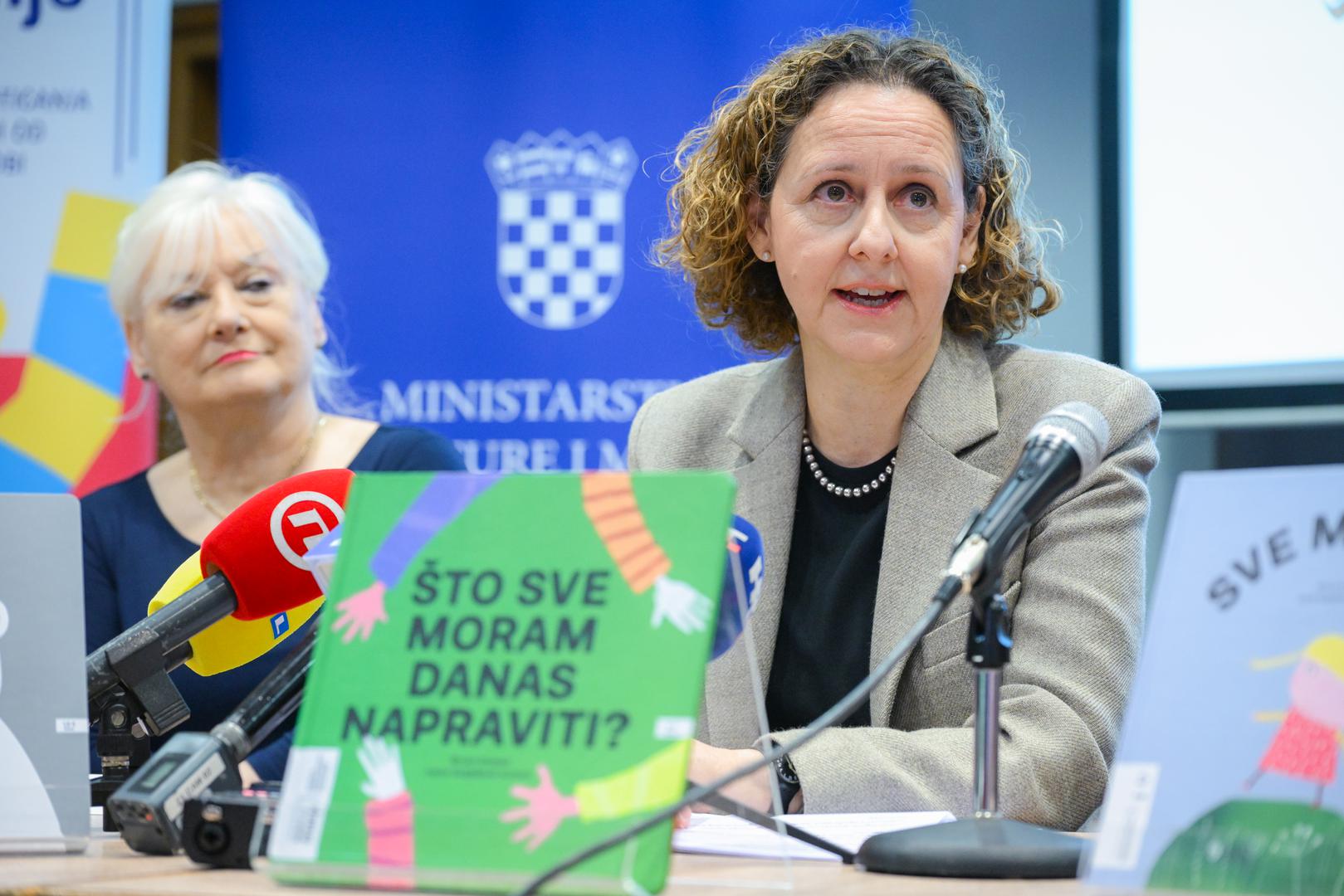 04.02.2026., Zagreb - Ministrica kulture i medija Nina Obuljen Korzinek i ministrica zdravstva Irena Hrstic odrzale su konferenciju za medije na kojoj su objavljeni rezultate nacionalnog izazova „15 po 15 – cijela Hrvatska cita djeci“ i najaviljene daljnje aktivnosti zajednickog programa Rodjeni za citanje - nacionalnog programa poticanja citanja djeci od najranije dobi. Photo: Neva Zganec/PIXSELL