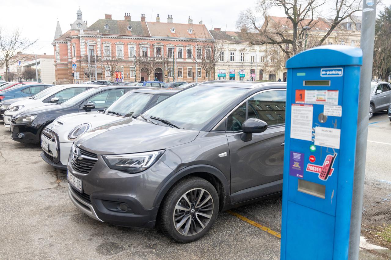Osijek: Besplatno parkiranje na parkiralištima koja su bila pod koncesijom