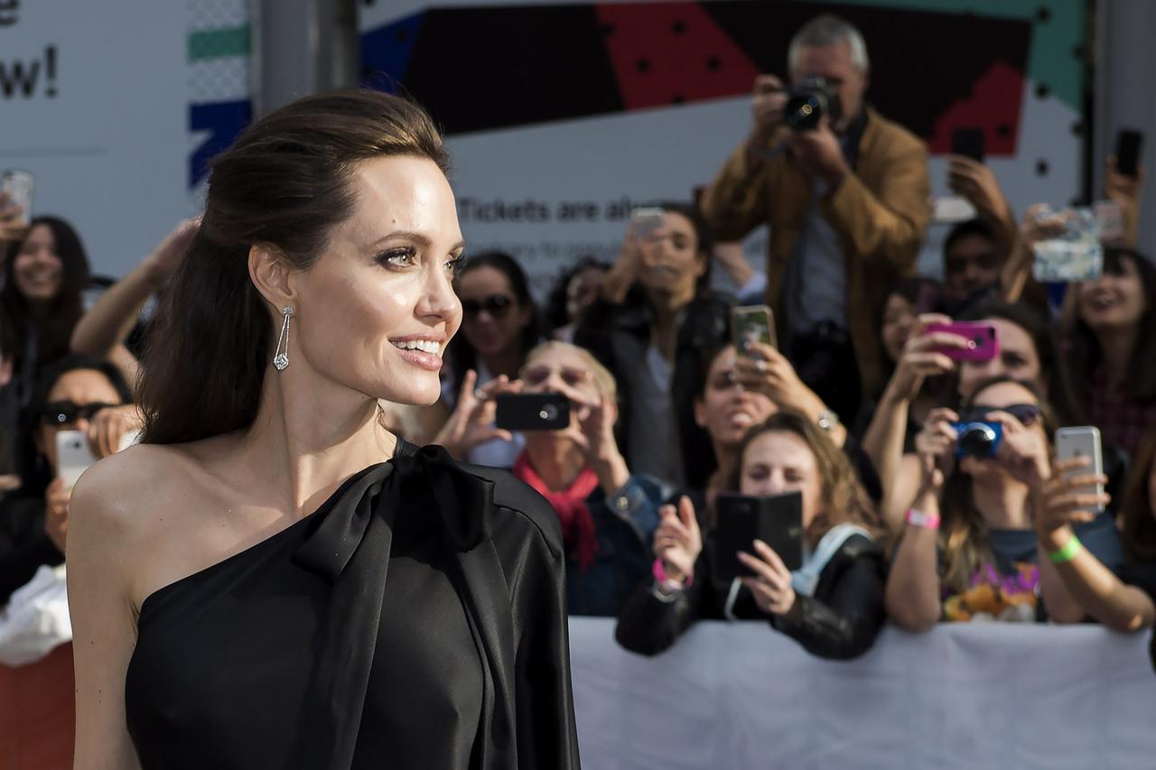 Angelina Jolie