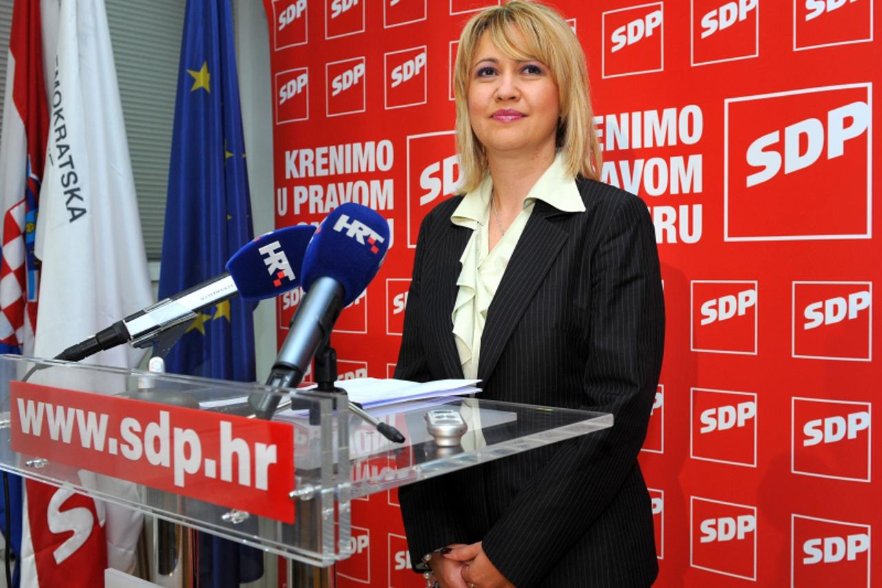\'unutrasnja.....zagreb.....31.05.2009.  iblerov trg - izbori, drugi krug, rezultati,  sjediste sdp, press / milanka opacic     Photo: Marko Lukunic/Vecernji list\'