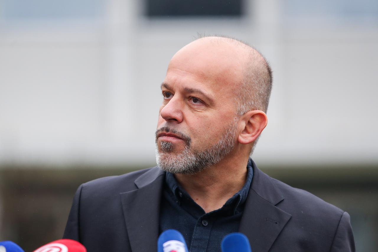 Zagreb: Ravnatelj HALMED-a otkrio da prve doze cjepiva u Hrvatsku dolaze već 26. prosinca