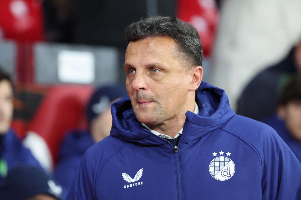 Match de football en Ligue Europa : Le LOSC de Lille l'emporte 4-0 face au GNK Dinamo Zagreb au Stade Pierre Mauroy - Decathlon Arena à Villeneuve-d'Ascq