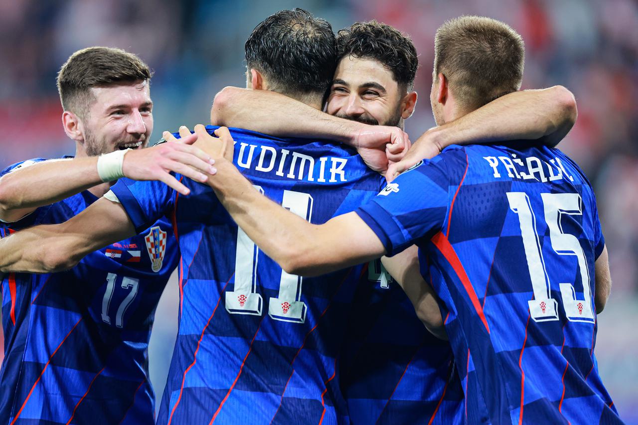 Osijek: Ante Budimir u utakmici protiv Češke podigao rezultat na 4:1