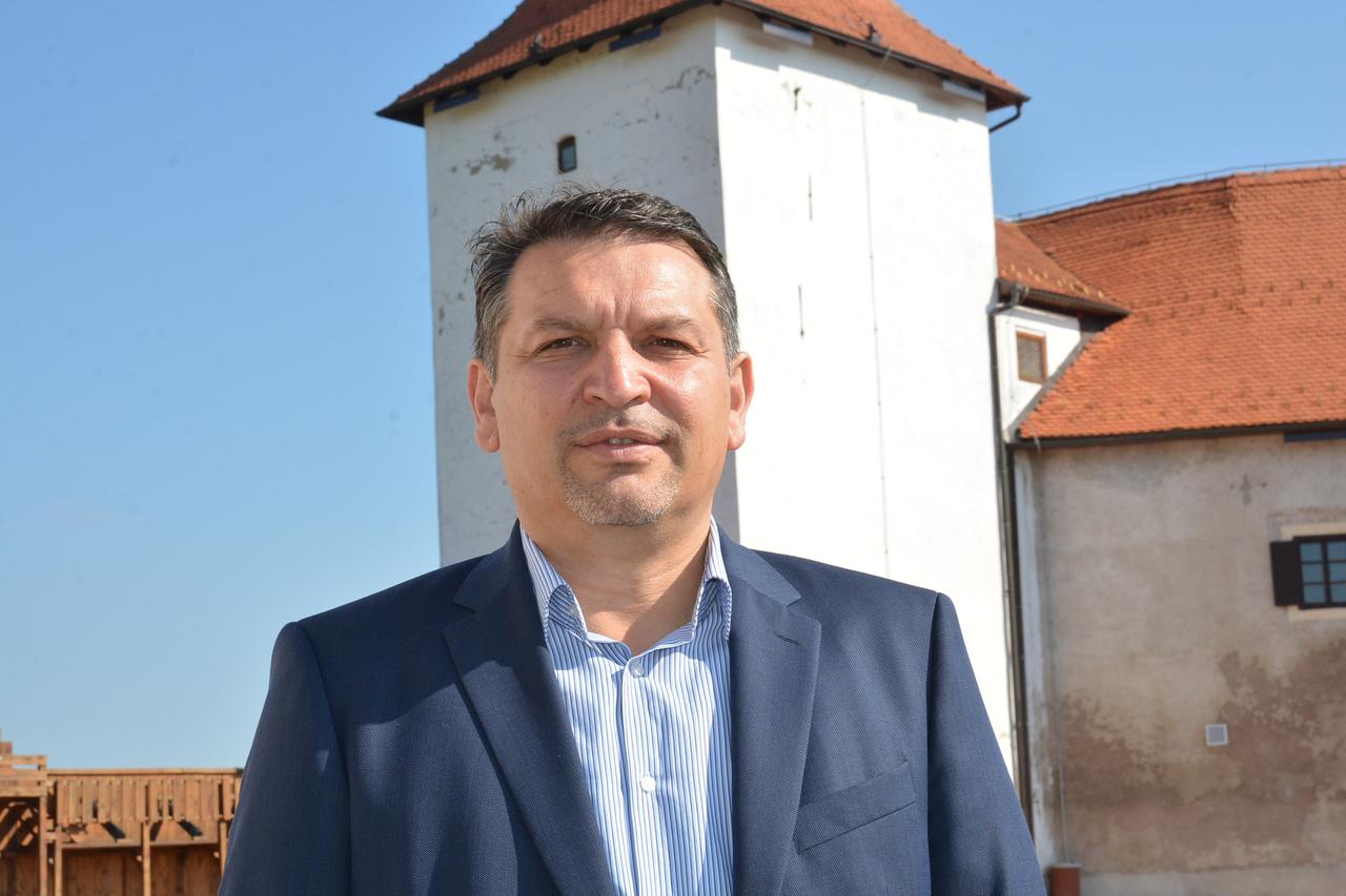Željko Lacković