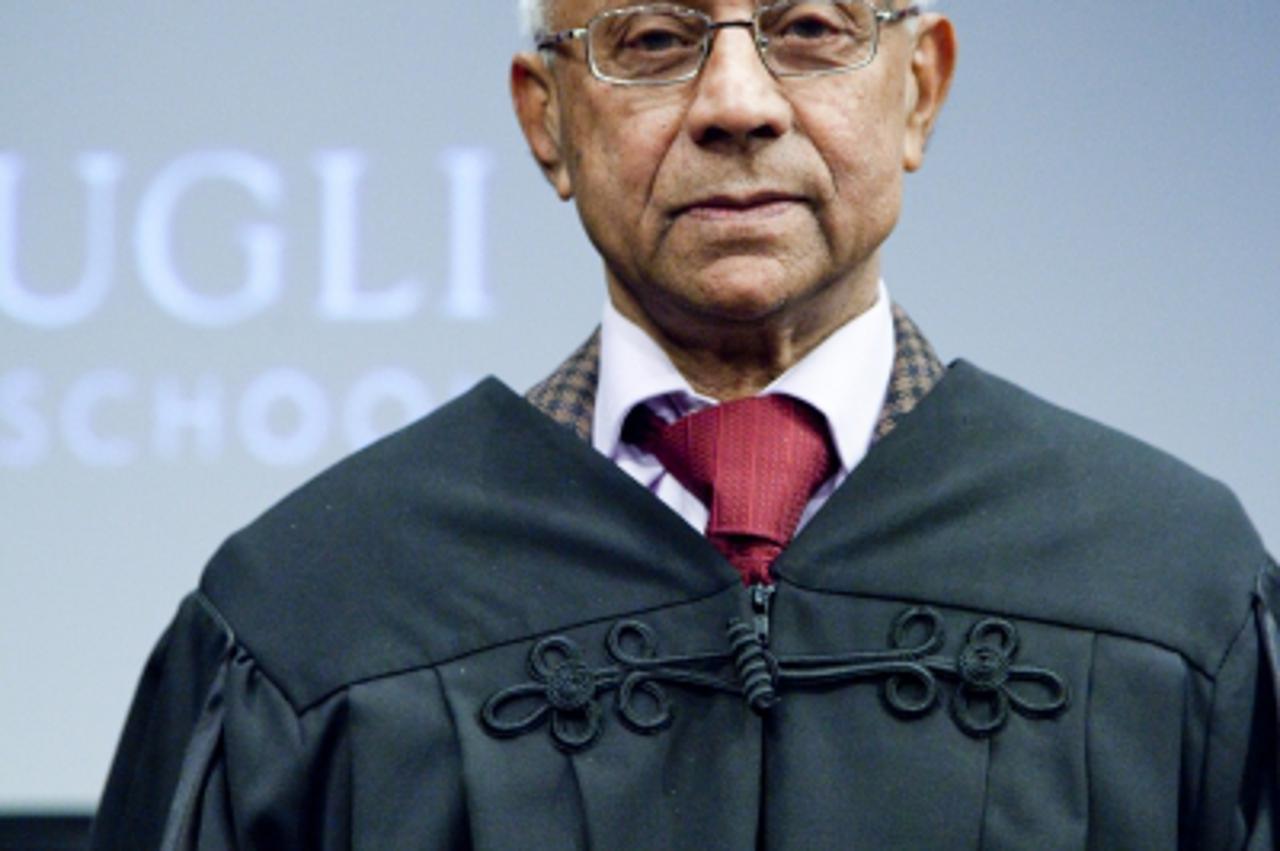 'gupta_nnn_unu_290313'