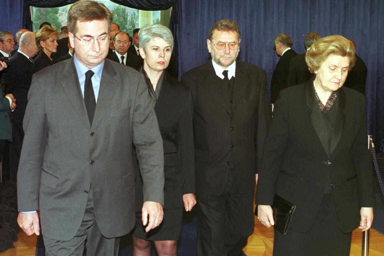 11.12.1999.. predsjednicki dvori, Zagreb -Odavanje pocasti pokojnom predsjedniku RH dr. Franji Tudjmanu.Drazen Budisa; Jadranka Kosor; Vladimir Seks; Katica Ivanisevic Photo: Patrik Macek/PIXSELL