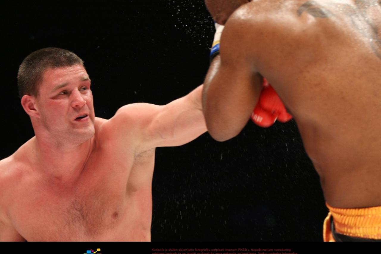 '10.03.2012., Arena Zagreb, Zagreb - Borilacki spektakl Cro Cop Final Fight. Igor Jurkovic vs Freddy Kemayo.  Photo: Marko Prpic/PIXSELL'