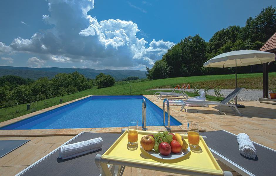 Kaj sve krije, kaj sve krije Zagorje zeleno?