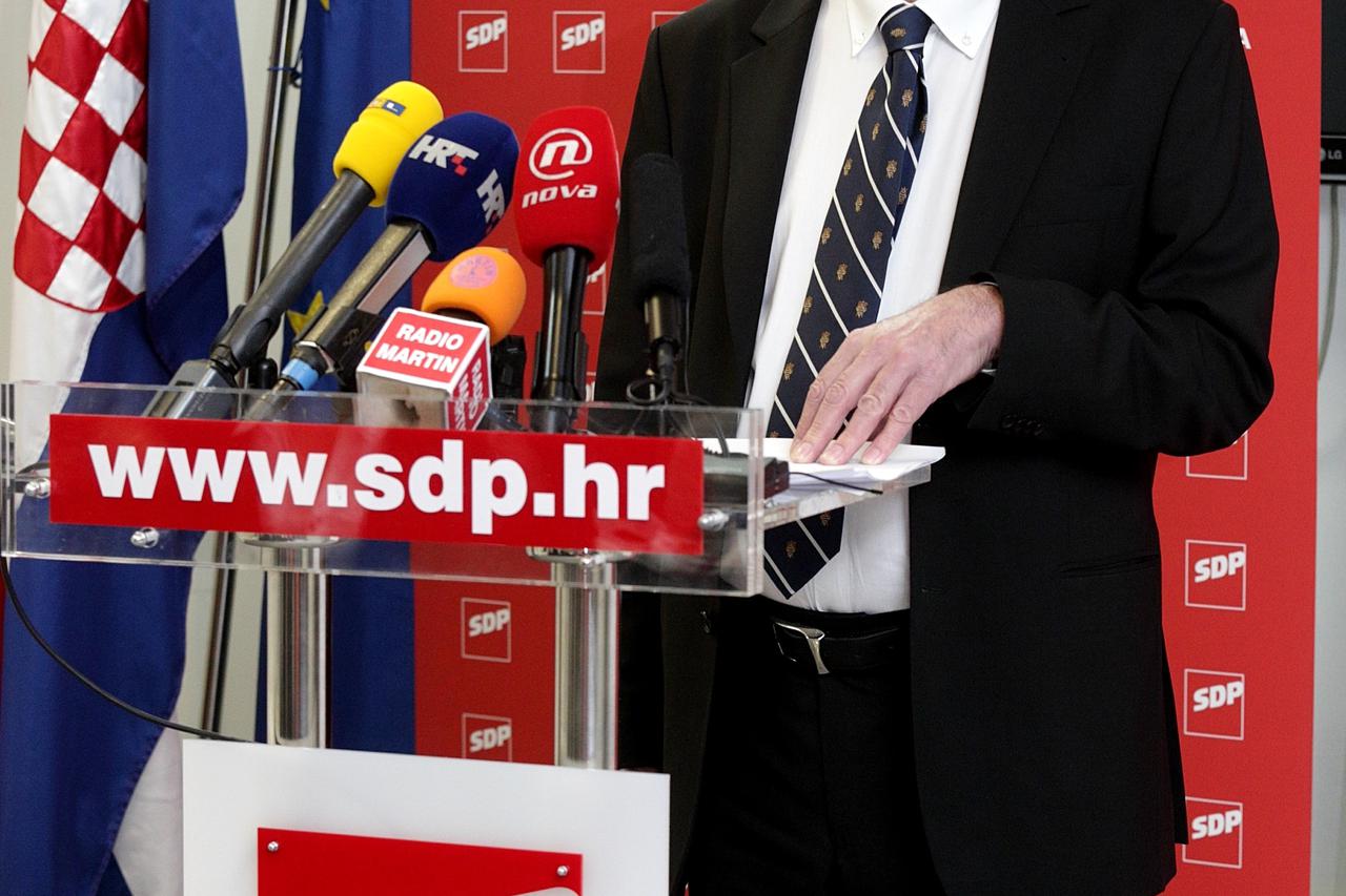 02.01.2015., Zagreb - U sjedistu SDP-a potpredsjednik Hrvatskog sabora Nenad Stazic odrzao je konferenciju za medije na temu 