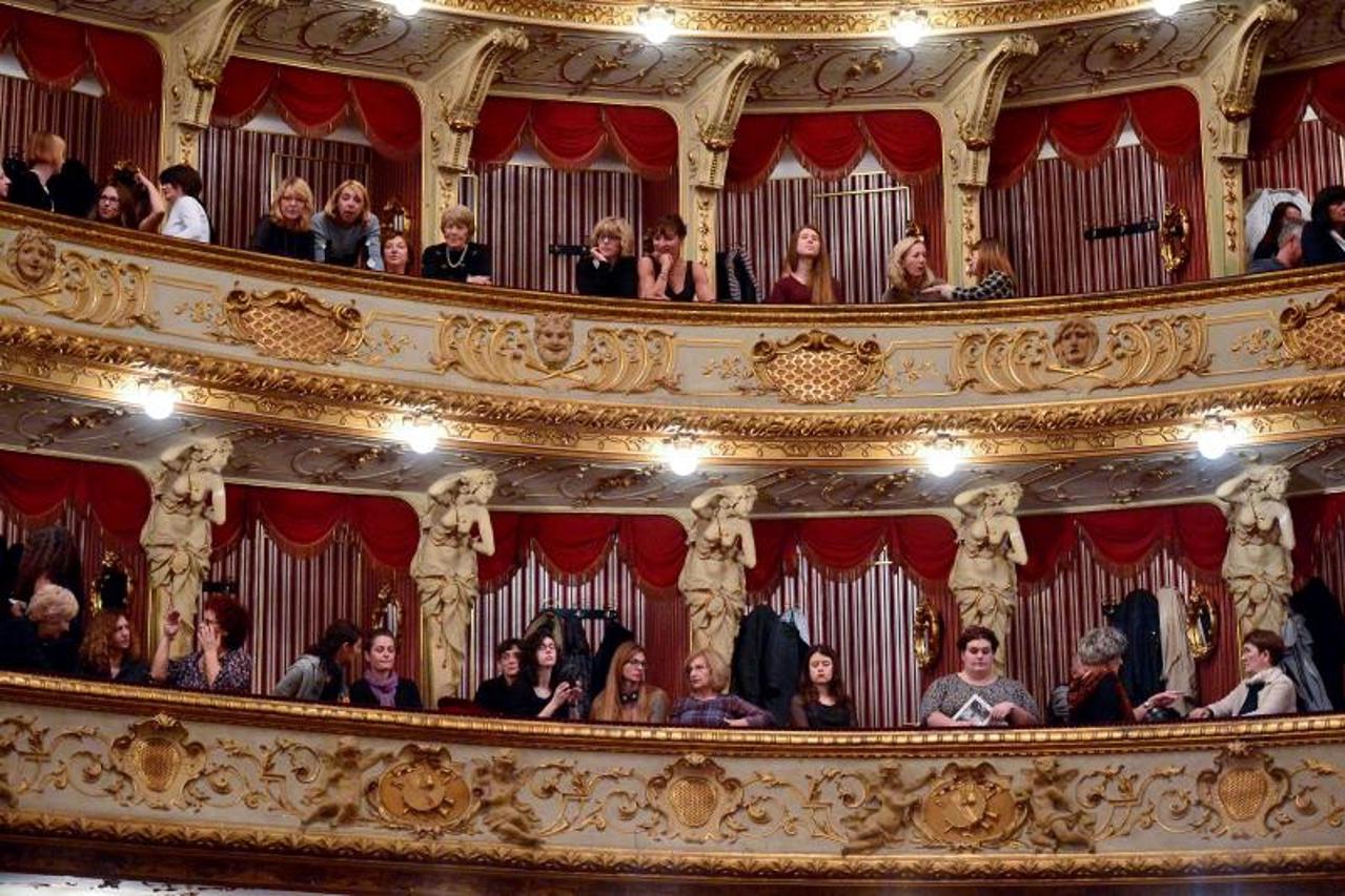 Hrvatsko Narodno Kazalište