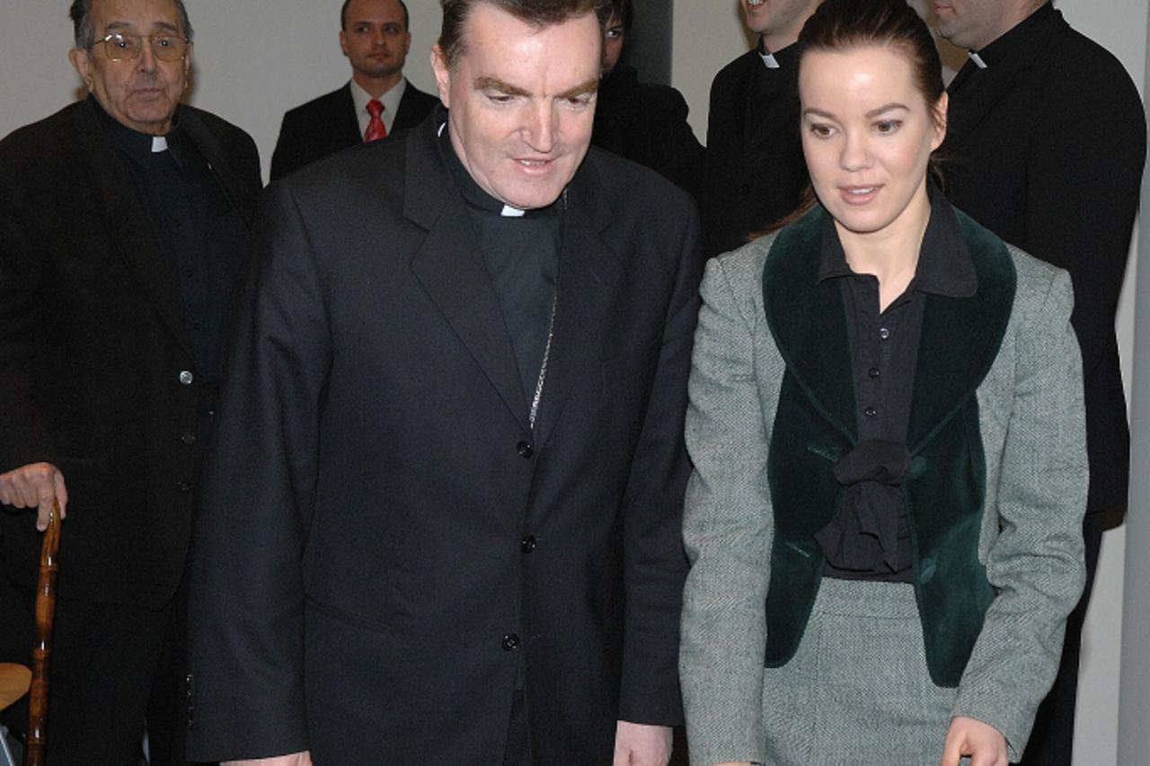 \'unutrasnja zagreb ,kaptol,  08.02.2008. susret kardinala bozanica sa novinarima, josip bozanic, zivko kustic, matilda kolic stanic snimio Patrik Macek\'