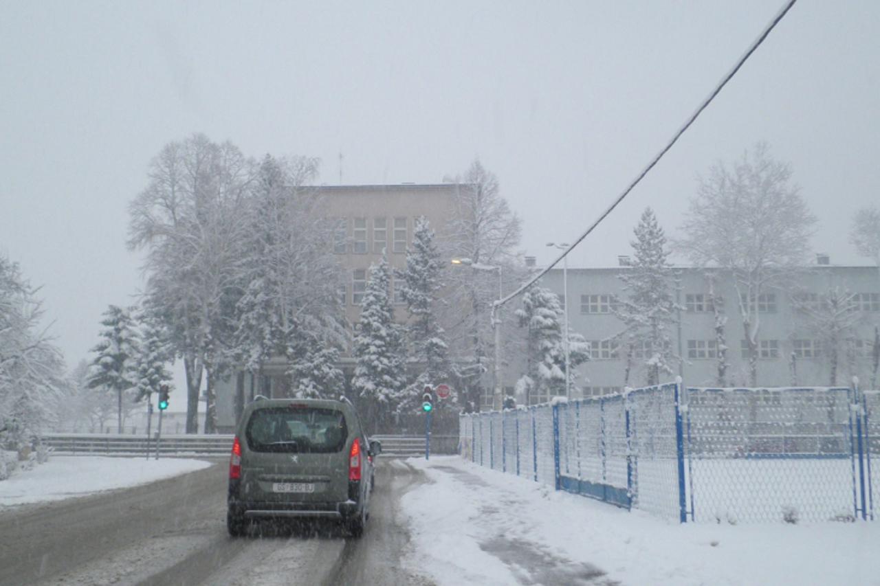 gimnazija gospić